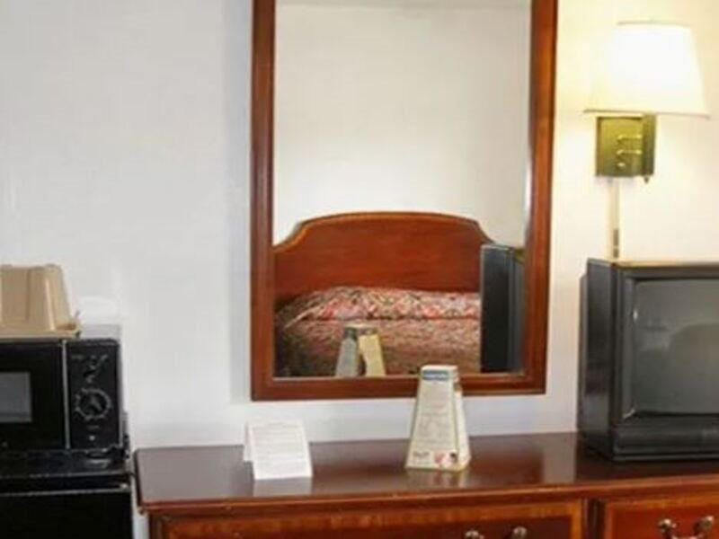 Knights Inn Center Valley מראה חיצוני תמונה